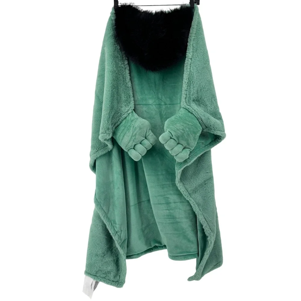 Marvel Pillowfort Hulk Wearable Throw Blanket Kids Green Faux Fur Hooded 40x50